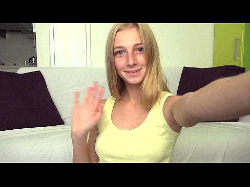 ❤️ Kiam mi enuas, mi pigre masturbas mian rozkoloran kuzon ❌ Porno ĉe eo.xsexshop.ru ❌